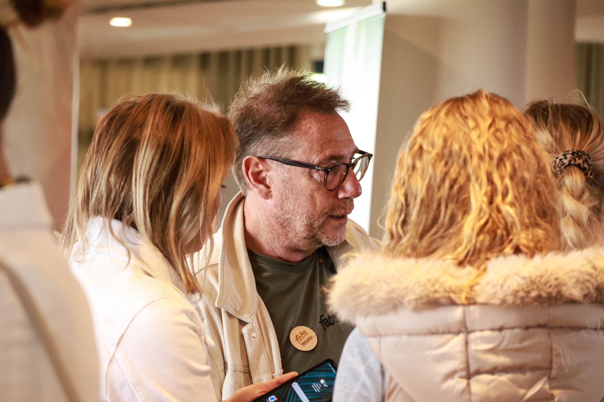 Vos commerciaux à vos côtés