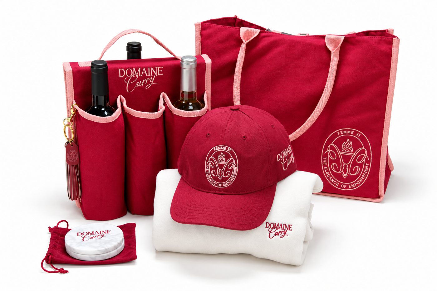 Gamme sur-mesure coordonnée : cabas, porte-bouteilles, casquette, plaid et pochette brodés aux couleurs d'une marque